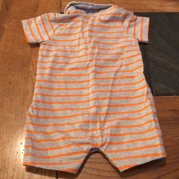 Carter’s One Piece - Picture 3 of 4